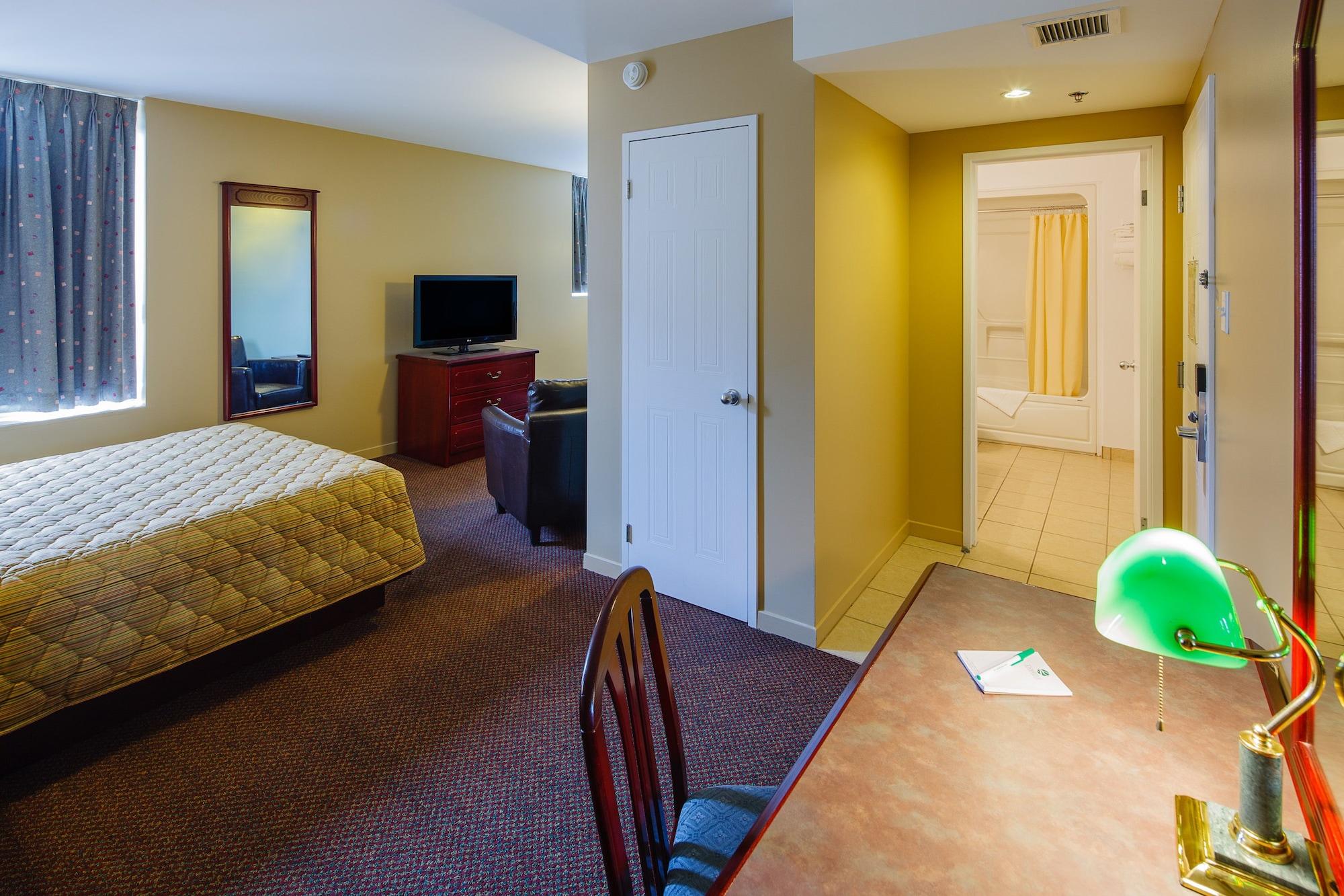 Hotel Les Suites Labelle Montreal Bagian luar foto