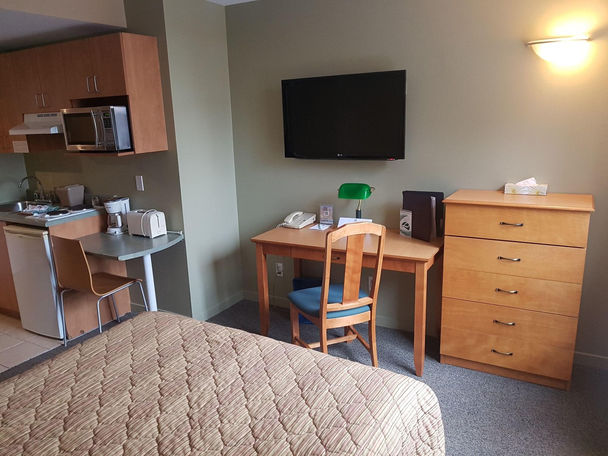 Hotel Les Suites Labelle Montreal Bagian luar foto