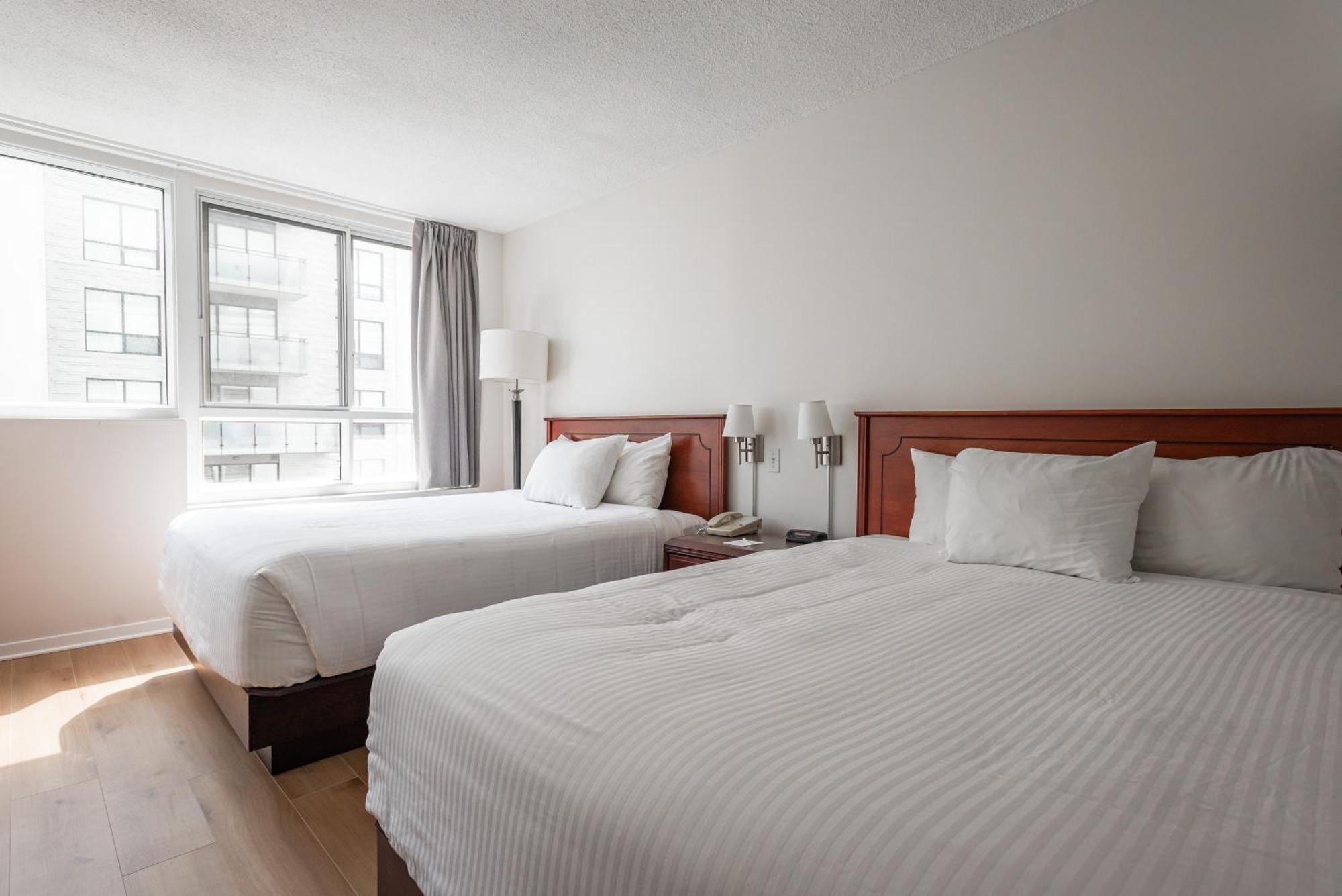 Hotel Les Suites Labelle Montreal Bagian luar foto